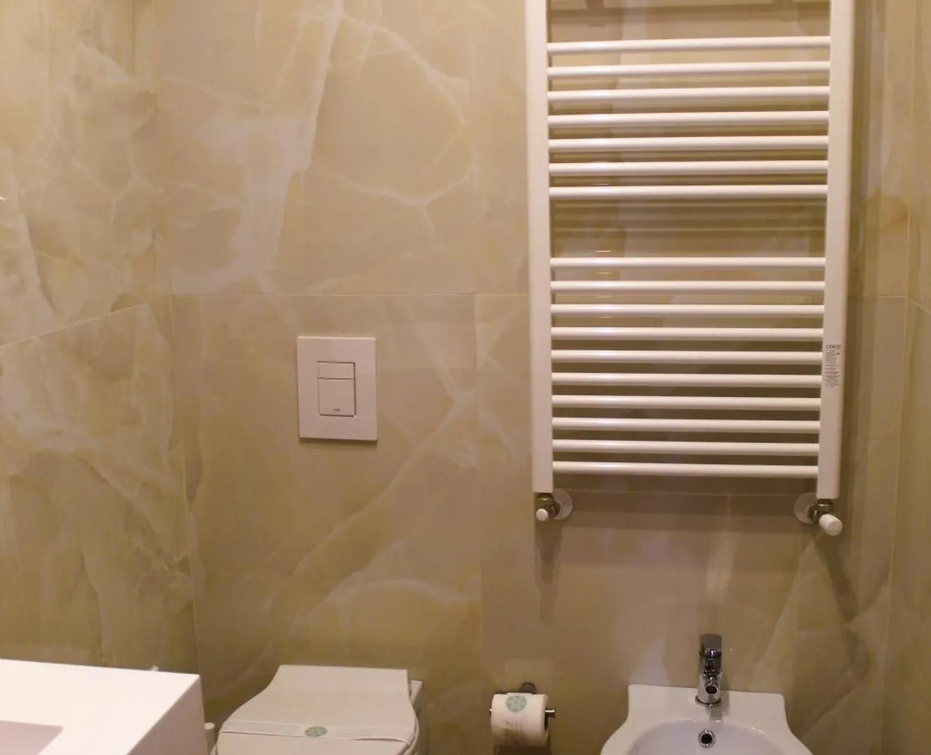 Blackwoody Contemporary Rooms - Napoli Centro Storico Via Toledo 0*, Naples