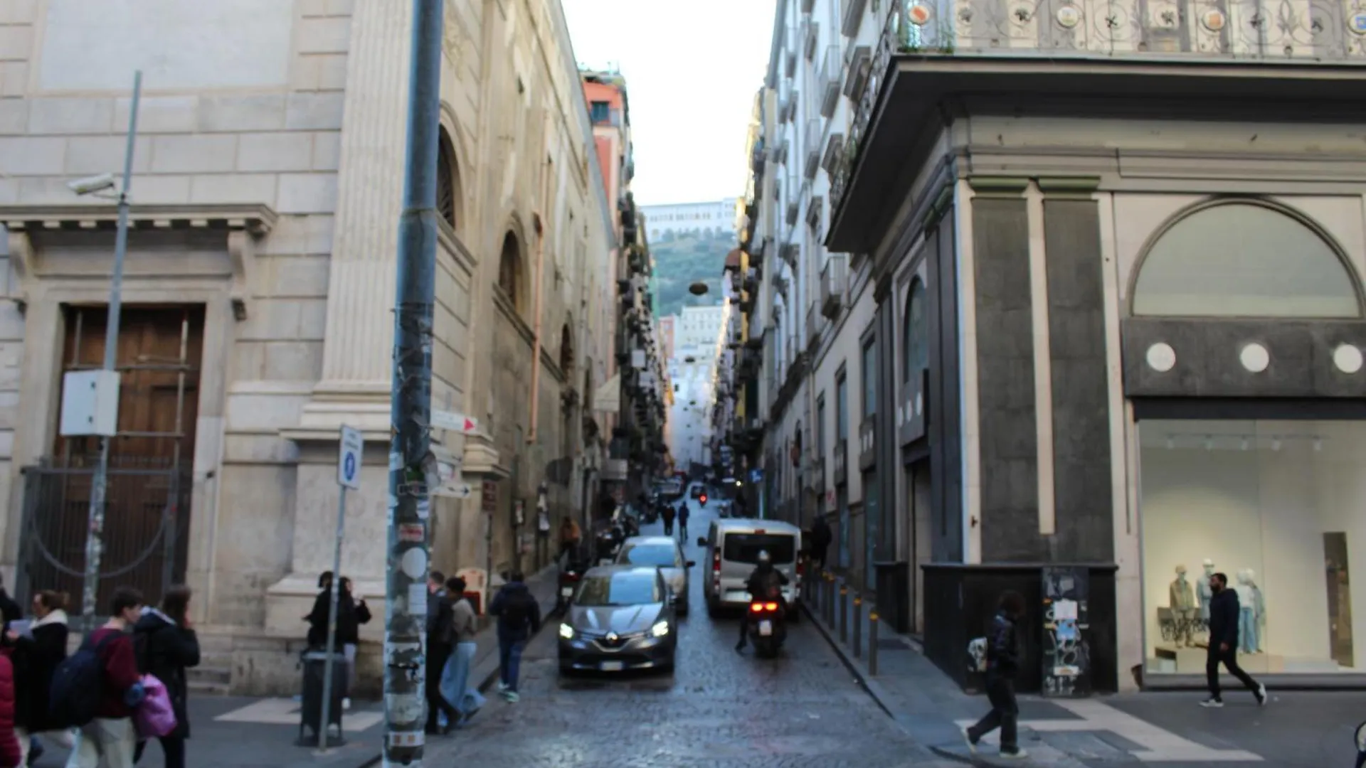 Vendégház Blackwoody Contemporary Rooms - Napoli Centro Storico Via Toledo