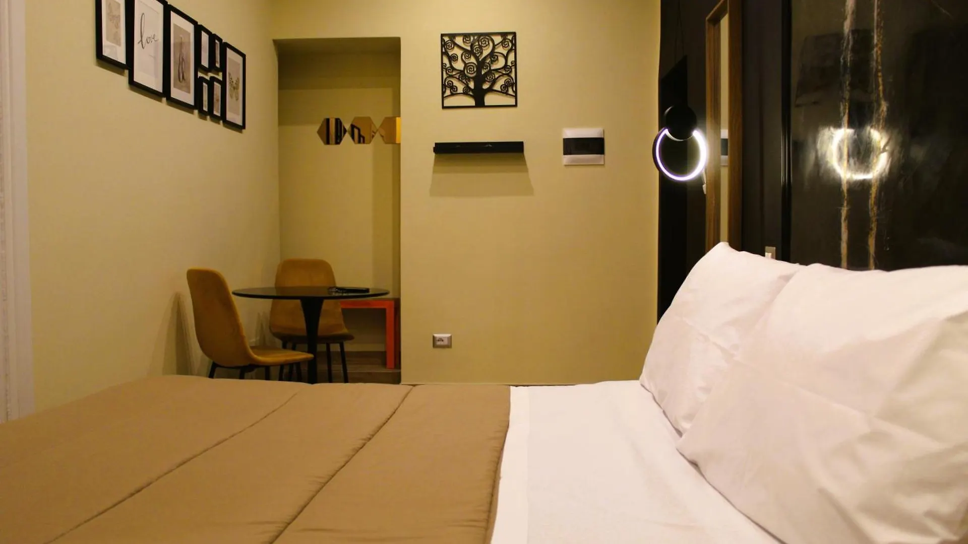 Vendégház Blackwoody Contemporary Rooms - Napoli Centro Storico Via Toledo Olaszország